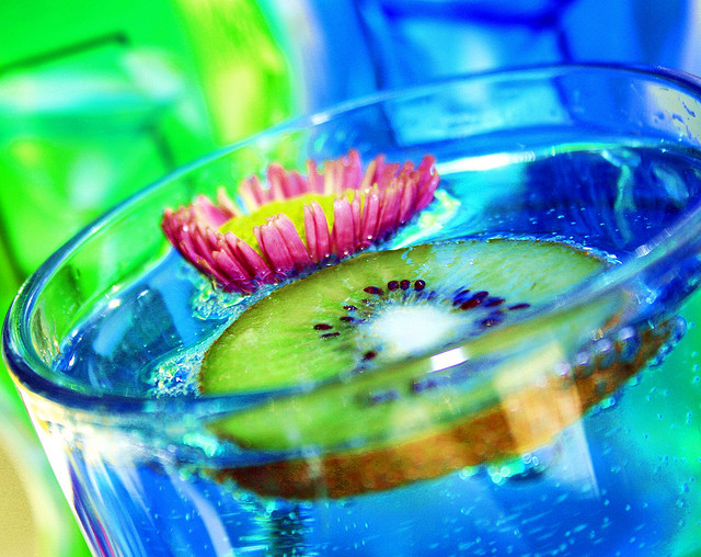 Blue kiwi drink