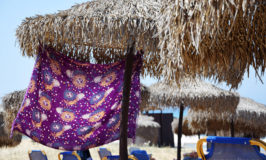 Ιδέες και κόλπα για τις διακοπές: Παρεό για σκιά