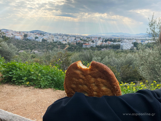 Και πάλι μαζί στον έξω κόσμο (2022) - bonus